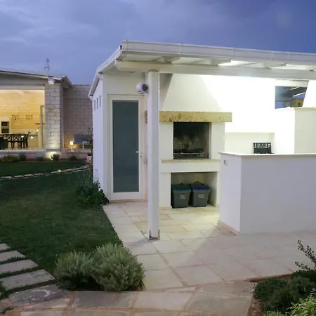 Trullo Terranostra Con Piscina Torre San Giovanni Ugento