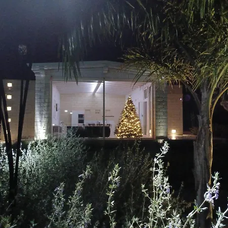 Trullo Terranostra Con Piscina Torre San Giovanni Villa